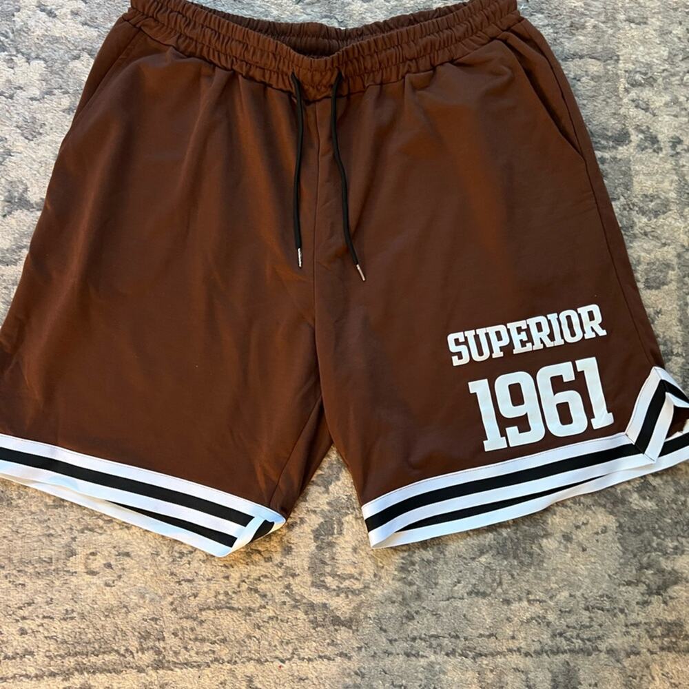 Women’s size 3X brown basketball shorts